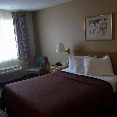 Days Inn by Wyndham Charleston image 15